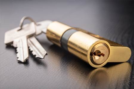 Locked Out of Your House in Auckland? Your Calm Step-by-Step Guide Back Inside /i/Images/blog/Blog_LockedOutGuide.jpg